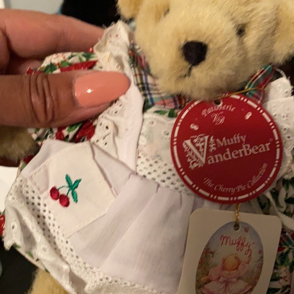 Muffy VanderBear 4 pc Collection - Picture 13 of 15